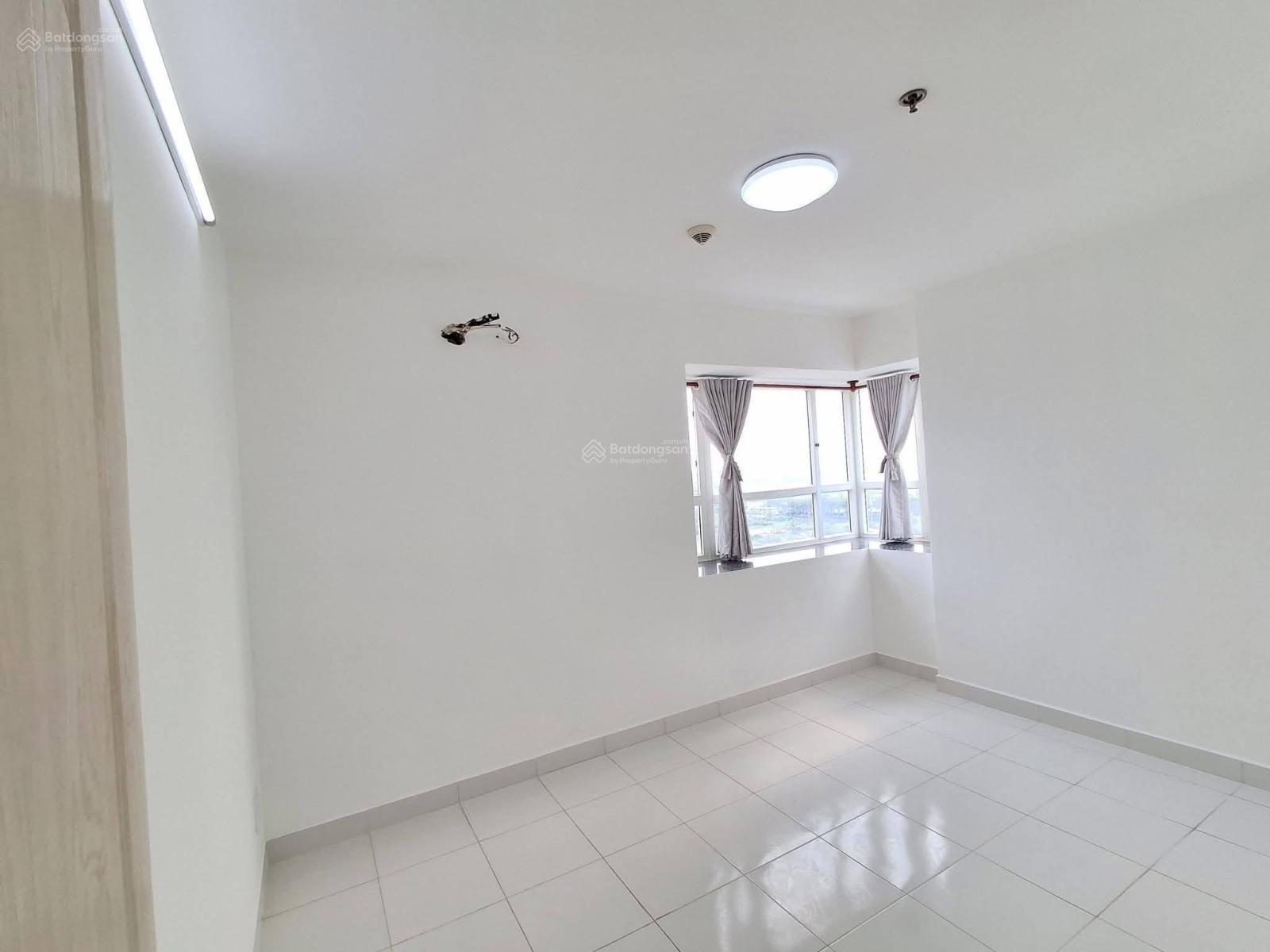Cho thuê căn Hộ Fullhouse Tên Lửa Bình Tân. 78m 2PN 2WC. Bancon. Ở Liền Được. Giá 7 triệu. Cho thuê căn Hộ Fullhouse Tên Lửa Bình Tân. 78m 2PN 2WC. Bancon. Ở Liền Được. Giá 7 triệu.