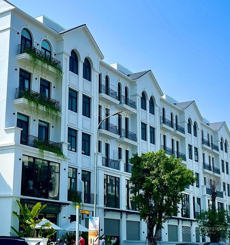 Cho thuê nhà phố đối diện Vinschool giá 13 triệu/tháng tại Vinhomes Grand Park. LH 0828/030/977