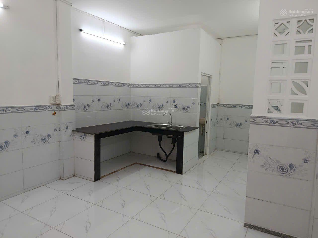 BÁN NHÀ 2 TẦNG HẬU GIANG, 56M2, NGANG 4X14, GIÁ 5.7 TỶ TL CHÍNH CHỦ BÁN NHÀ 2 TẦNG HẬU GIANG, 56M2, NGANG 4X14, GIÁ 5.7 TỶ TL CHÍNH CHỦ