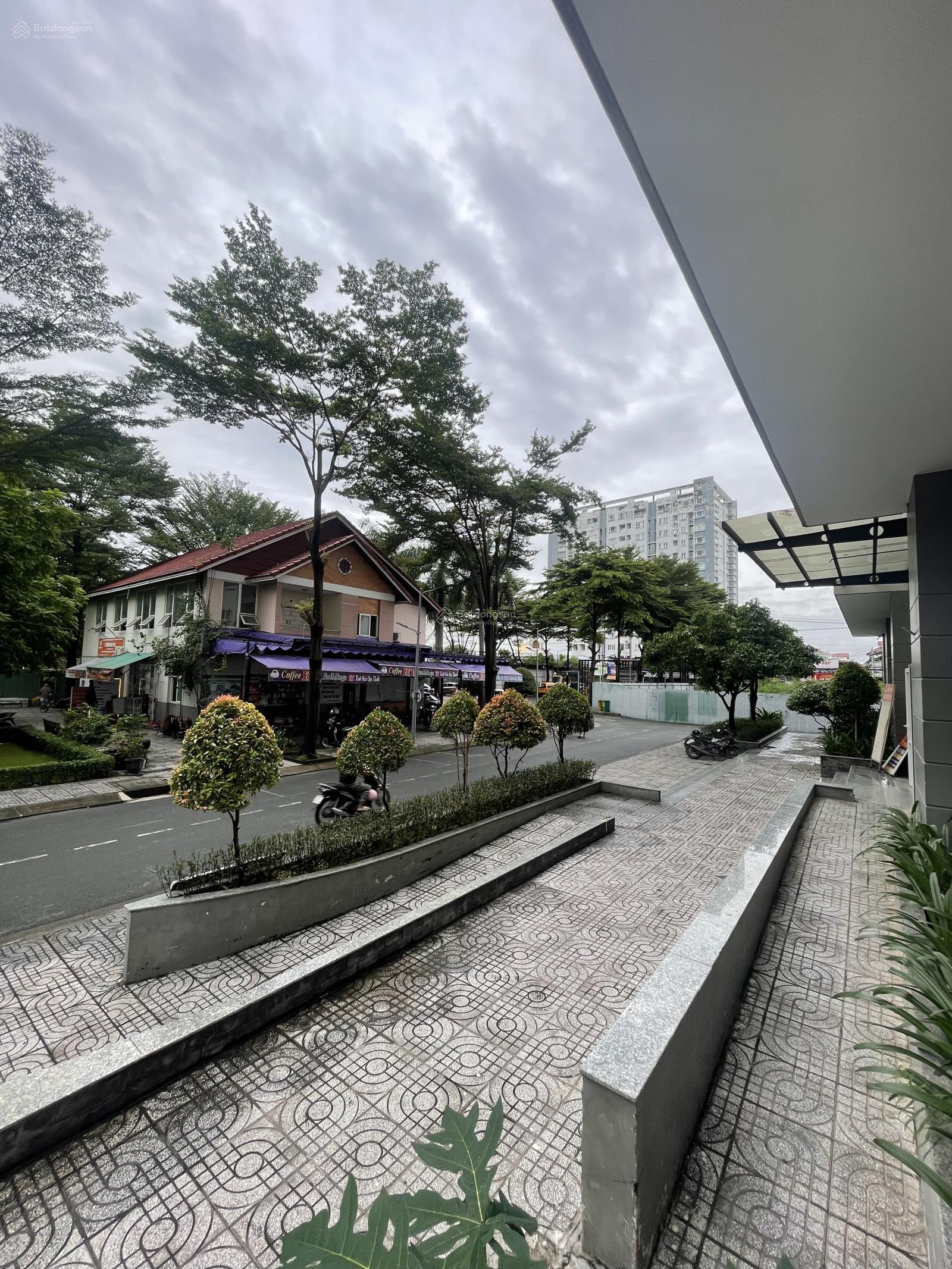 Giá sốc Bán chung cư hiệp thành building căn góc giếng trời 65m2 2pn 1wc giá 1.9 tỷ