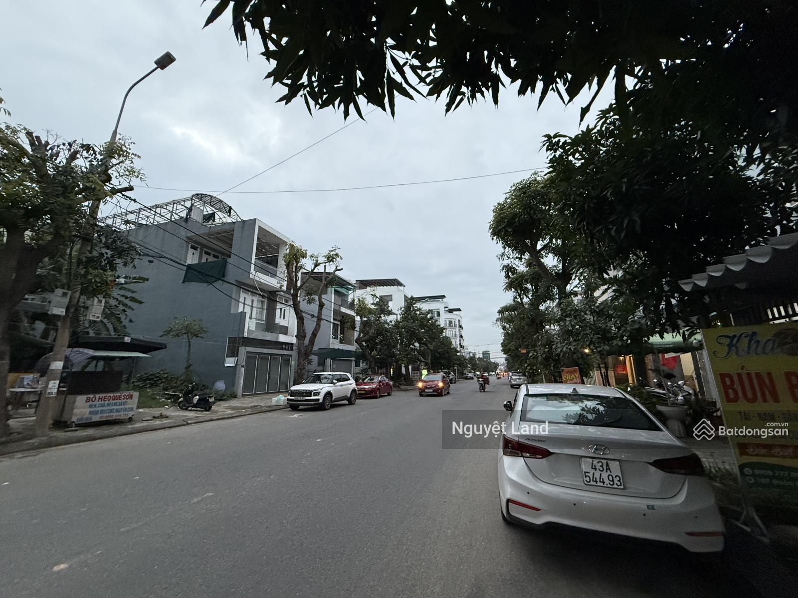 Chính chủ bán 220m2 đất xây cao tầng đường 11.5m ĐOÀN KHUÊ gần Trần Hữu Độ thông sông - Nam Việt Á Chính chủ bán 220m2 đất xây cao tầng đường 11.5m ĐOÀN KHUÊ gần Trần Hữu Độ thông sông - Nam Việt Á