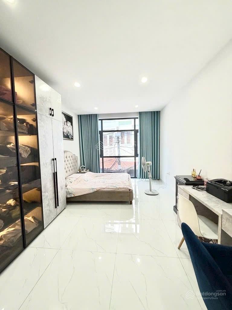 NHÀ KHÁNH HỘI Q4- VÀI BƯỚC RA MT- 3 TẦNG ĐÚC- 43m2 - KO QH- CHỈ 6 TỶ NHỈNH