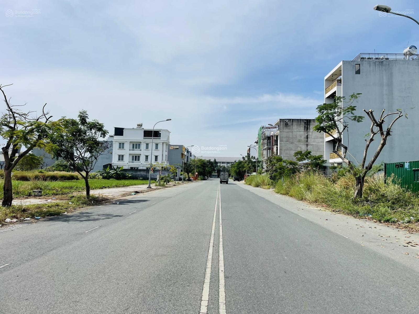 Bán đất sổ đỏ 2MT đường liên cảng Phú Hữu - Cát Lái, đường 60 mét & 12 mét, DT 5x23m