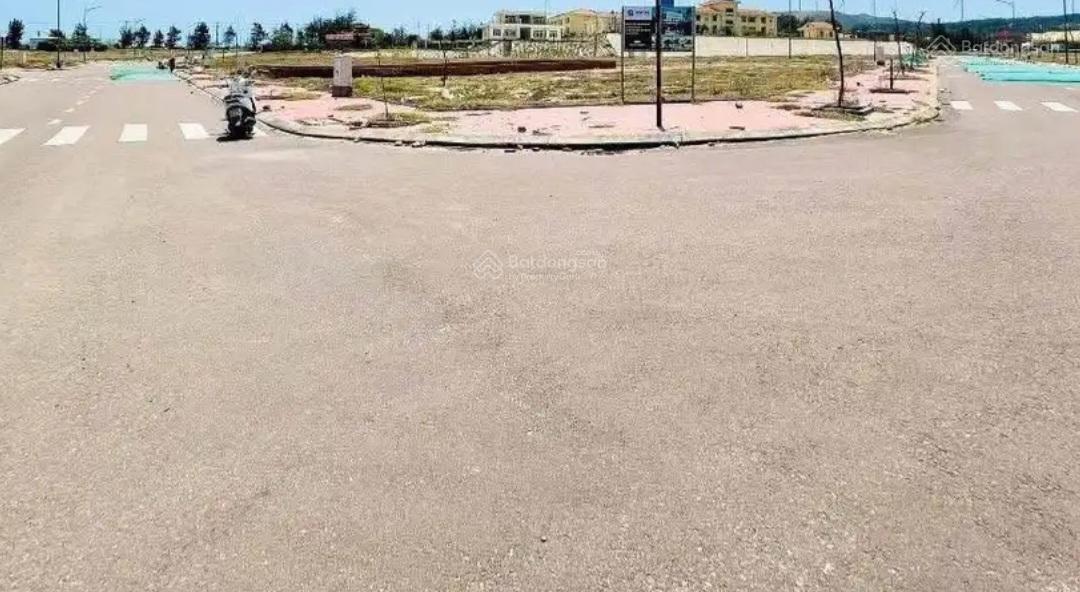 Cần bán các lô đất ven biển Nhơn Lý, Quy Nhơn. Diện tích đa dạng. Giá bán tốt nhất khu vực Cần bán các lô đất ven biển Nhơn Lý, Quy Nhơn. Diện tích đa dạng. Giá bán tốt nhất khu vực