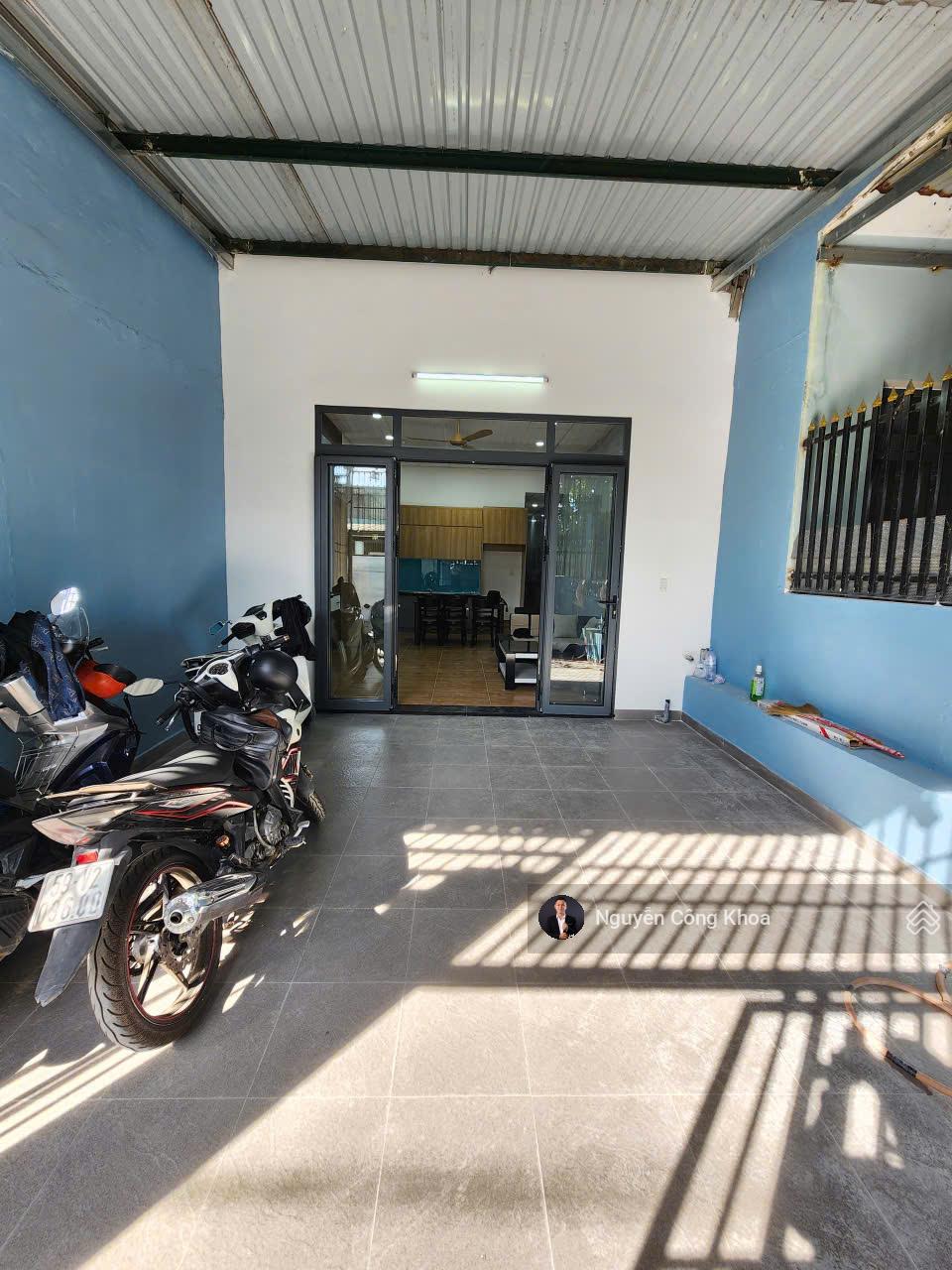 Bán nhà ngang 4,6x25m, 25 triệu/m2, 3 phòng ngù, gần giáo xứ Bà Trà 1,5km, P.Bình Chuẩn, Thuận An Bán nhà ngang 4,6x25m, 25 triệu/m2, 3 phòng ngù, gần giáo xứ Bà Trà 1,5km, P.Bình Chuẩn, Thuận An