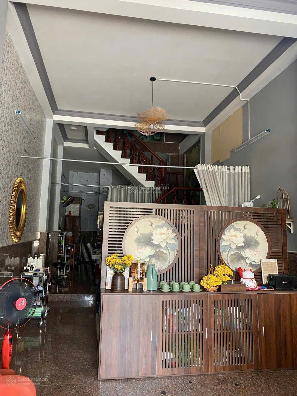 MẶT TIỀN KD T2L ĐƯỜNG 109 PHƯỚC LONG B, Q9 68m2 giá 8,2ty