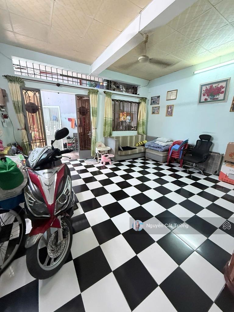 Bán nhà Ngô Tất Tố, Ngay Cầu Thị Nghè, (5.8x15m) 95m2, 100tr/m2, tiện xây mới 5 lầu. Bán nhà Ngô Tất Tố, Ngay Cầu Thị Nghè, (5.8x15m) 95m2, 100tr/m2, tiện xây mới 5 lầu.