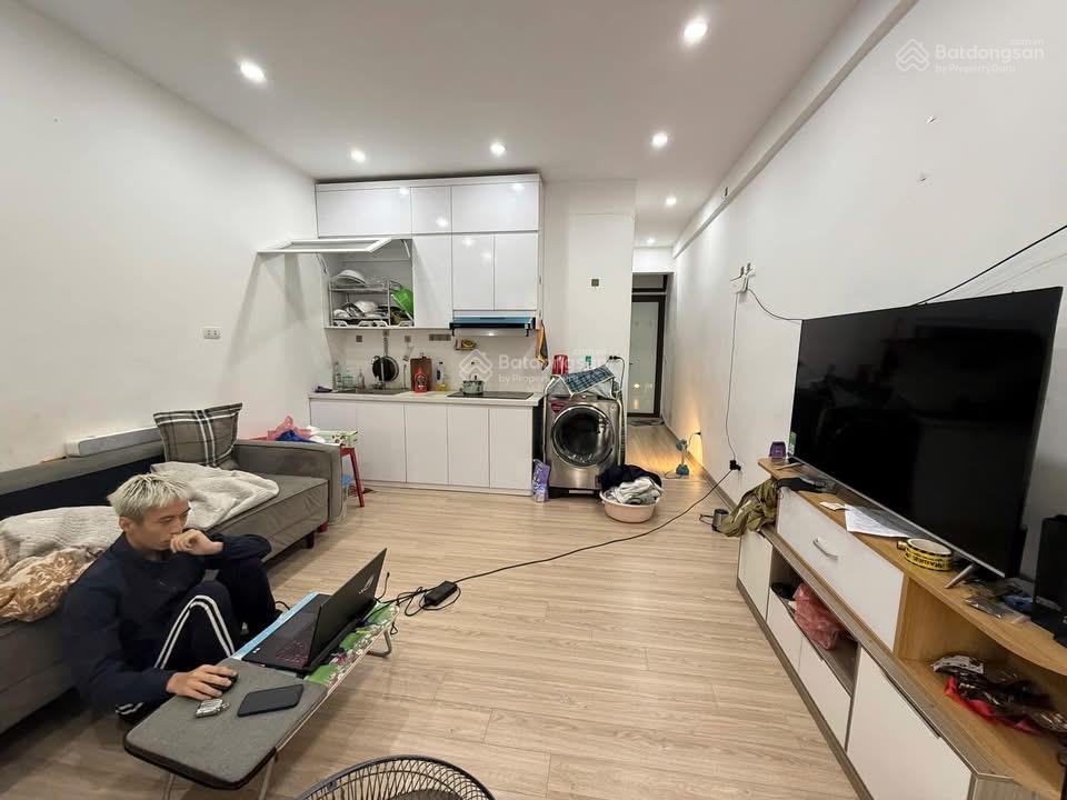 Cần tiền bán gấp giá đầu tư, CH tập thể ĐH Sư Phạm 50m2, 2 ngủ thoáng sáng, 10m ô tô, giá 3,95 tỷ Cần tiền bán gấp giá đầu tư, CH tập thể ĐH Sư Phạm 50m2, 2 ngủ thoáng sáng, 10m ô tô, giá 3,95 tỷ