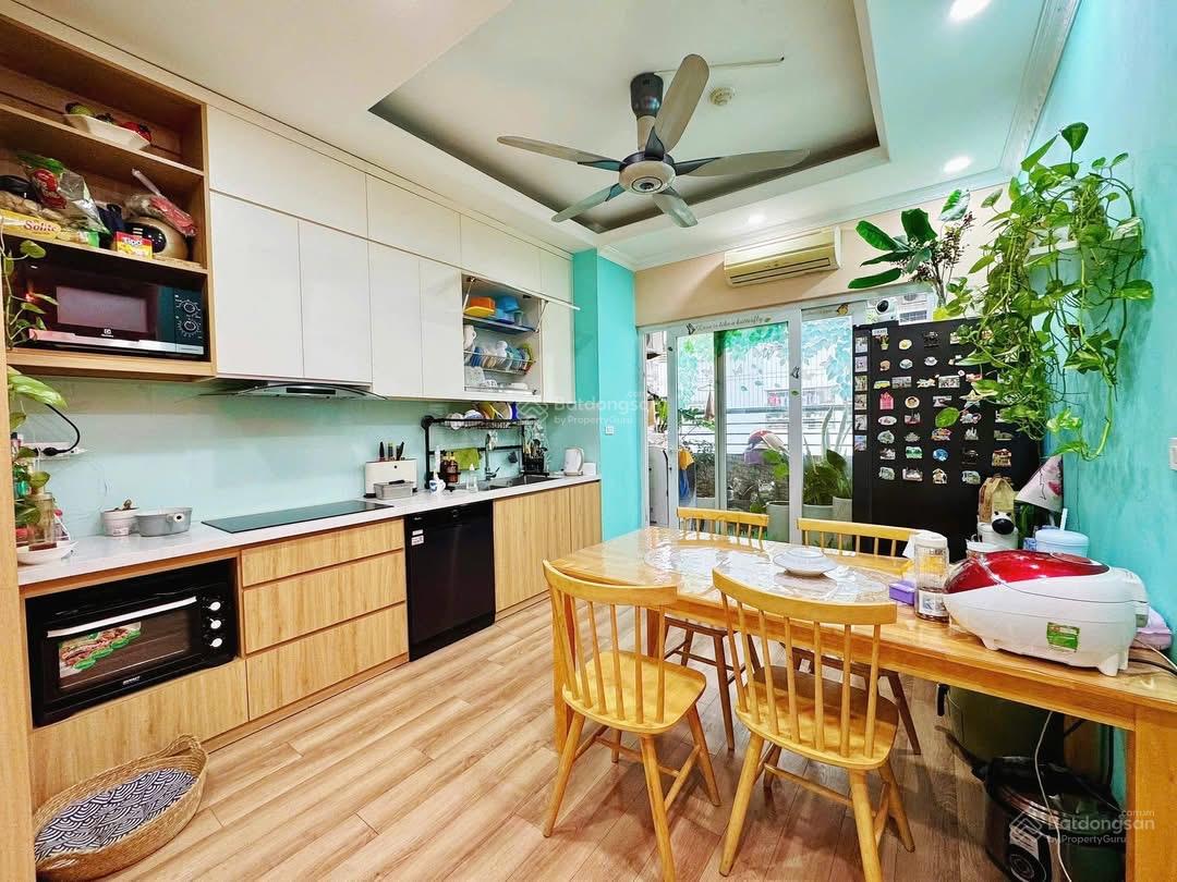 Bán CHCC Nam Đô Complex, 609 Trương Định , DT97m2,3pn,2vs giá 8,3 tỷ ,nội thất đẹp