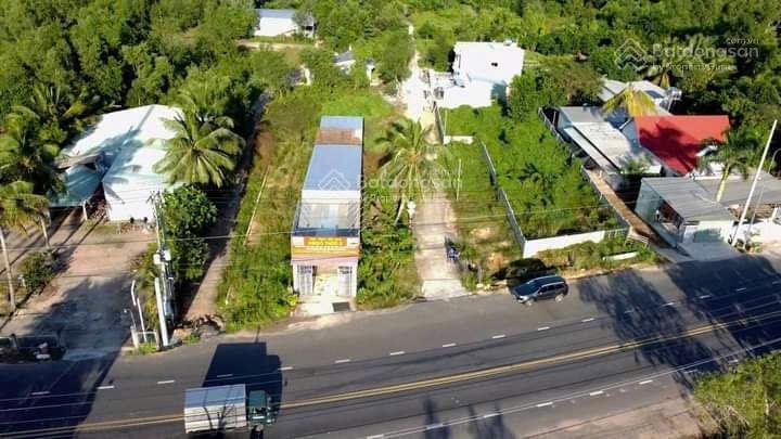 Lô đất thổ cư đẹp gần vinprald gân đường nhựa DT 45 gân bãi vũng bàu Lô đất thổ cư đẹp gần vinprald gân đường nhựa DT 45 gân bãi vũng bàu