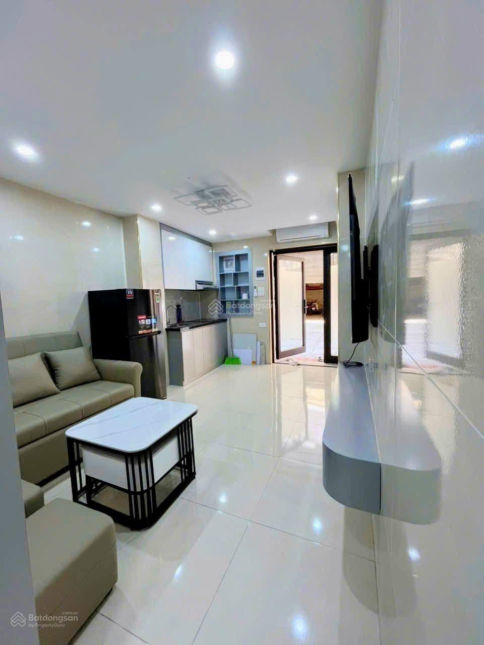 Giá quá tốt. Bán căn hộ tập thể Nhà hát Chèo Mai Dịch, tầng 1 kinh doanh, ô tô đỗ cửa, 3,35 tỷ Giá quá tốt. Bán căn hộ tập thể Nhà hát Chèo Mai Dịch, tầng 1 kinh doanh, ô tô đỗ cửa, 3,35 tỷ