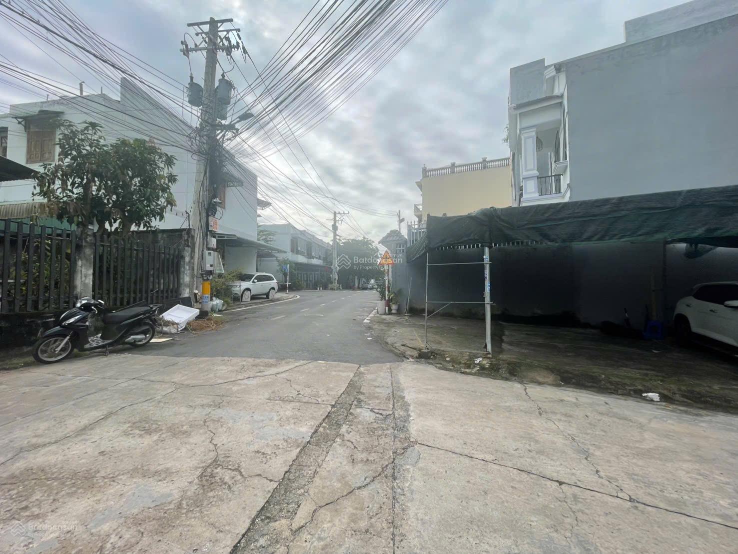 Đất Hiệp Thành lô góc 2 mặt tiền đối diện khu dân cư Hiệp Phát,Dt 6x25 tc 120m