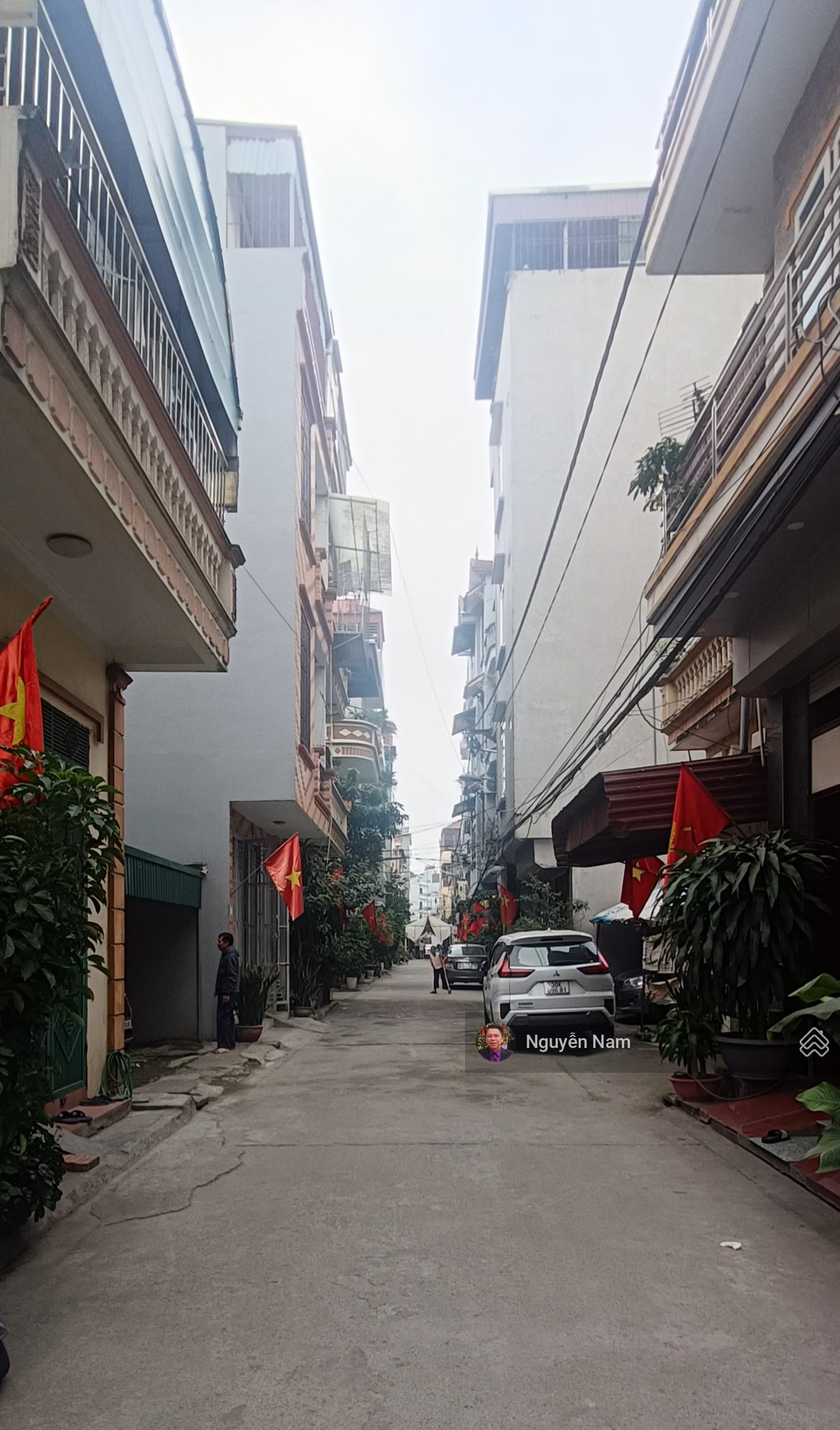 Đất đẹp Lai Xá 65.4m2, ở VIP 2ôtô tránh, K.doanh, DT, giá 9.98 tỷ