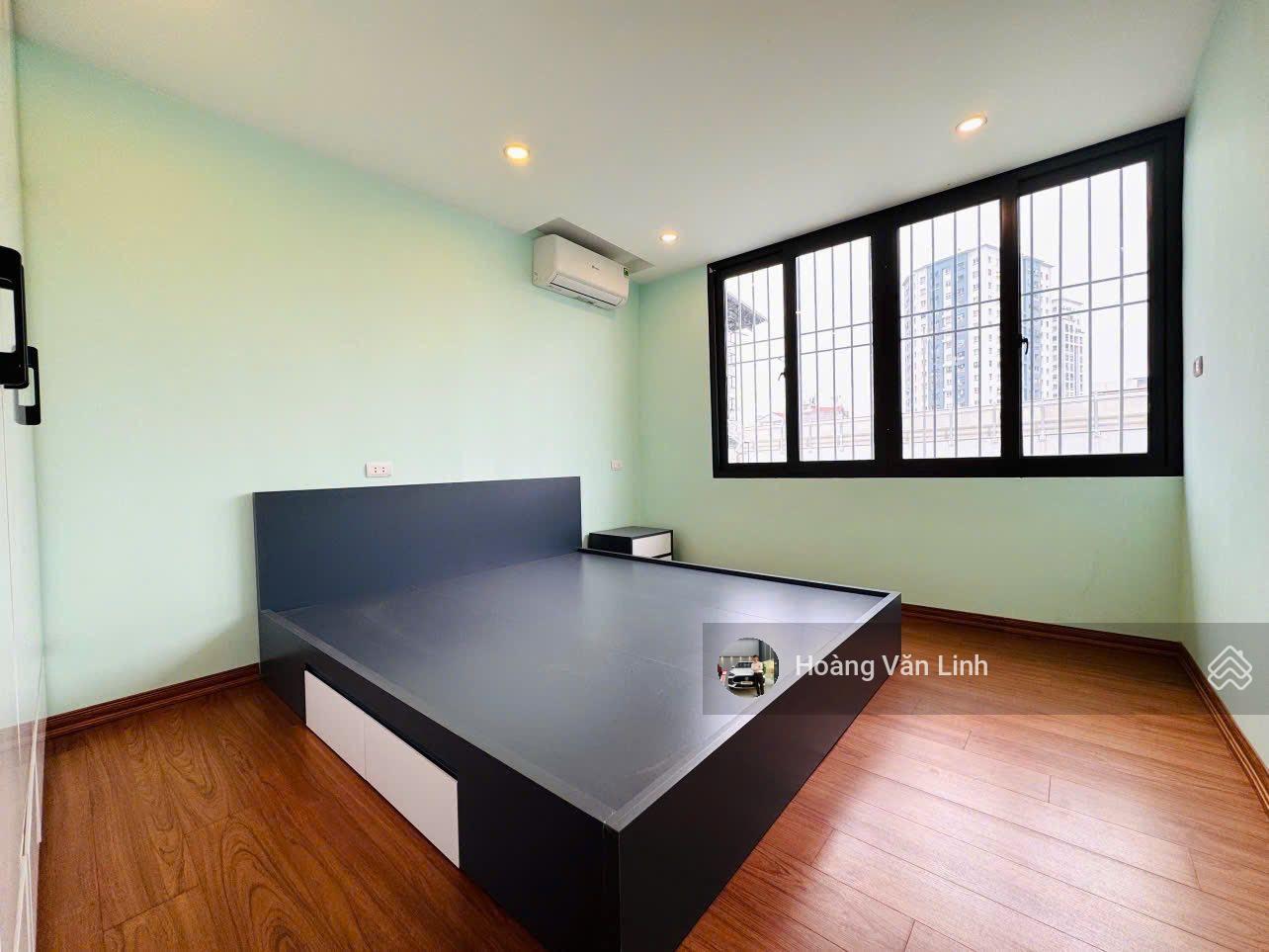 [ Chủ Mót Bán ] TT ĐH Kinh Tế Quốc Dân - DT 80m 3 Ngủ, 2 WC - Full nội thất như hình. Ở sướng.!