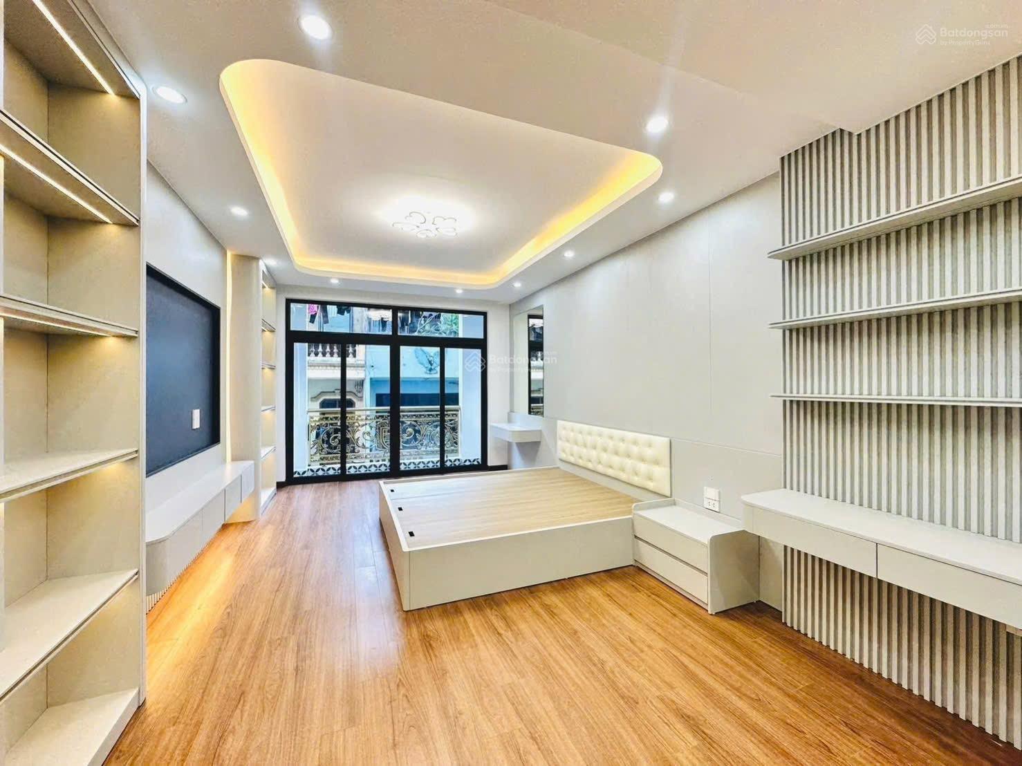 CHÍNH CHỦ GỬI BÁN NHÀ PHÂN LÔ VỈA HÈ PHỐ KIM ĐỒNG OTO DỪNG ĐỖ NGÀY ĐÊM 6T TMAY KINHDOANH THUẬN TIỆN