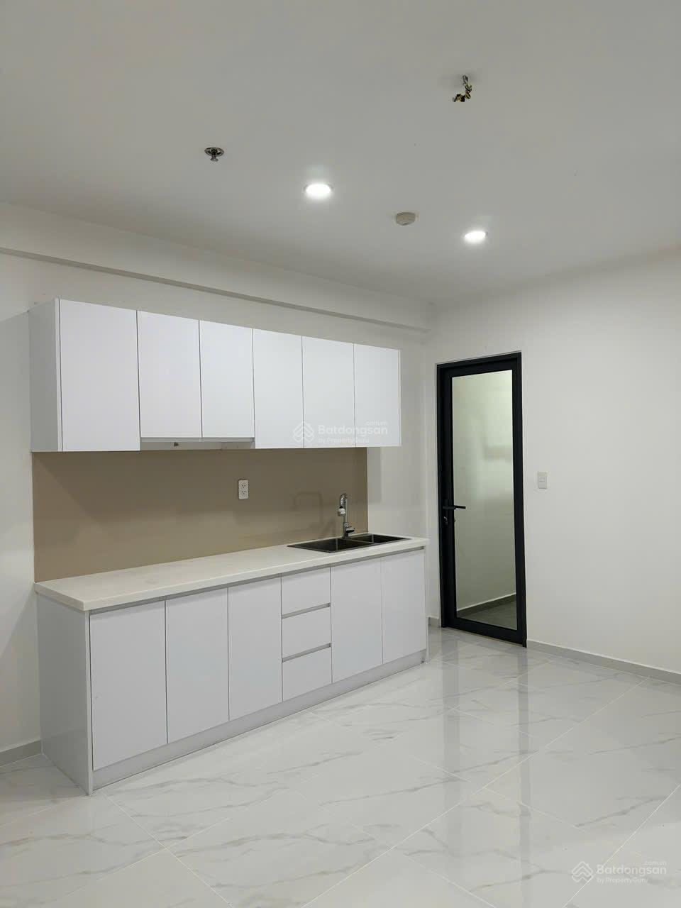 D'lusso Căn Hộ 2PN2WC view sông, tầng cao. Giá chỉ 6t.ỷ1 sổ hồng riêng, nhà mới 98%. LH: 0909 621 ***