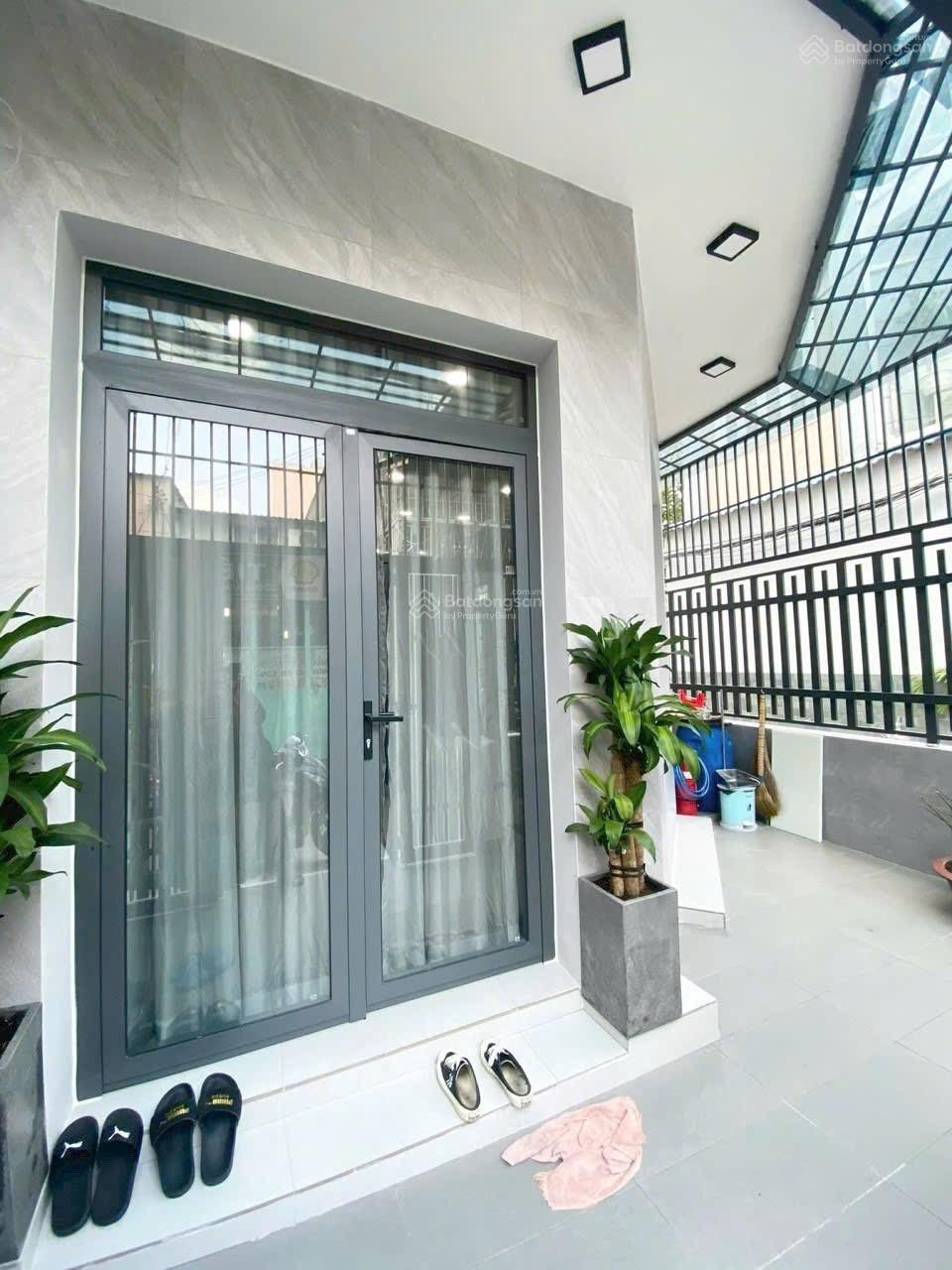 SIÊU PHẨM LÔ GÓC TÂN PHÚ  NHÀ MỚI  Ô TÔ  4 TẦNG  GIÁ TỐT