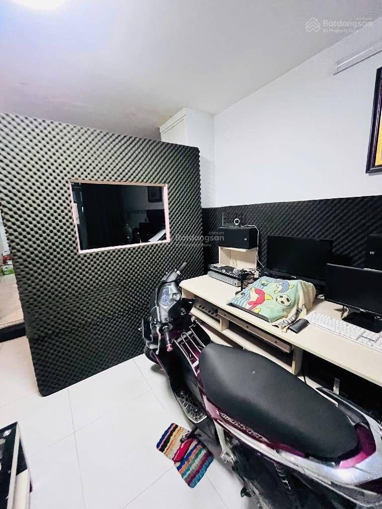 NHÀ 5 TẦNG LÔ GÓC 2 MẶT HẺM XE HƠI , Ô TÔ ĐỔ CỬA 6PN SHR NỞ HẬU HOÀN CÔNG ĐỦ - QUẬN 8 NHỈNH 7 TỶ . NHÀ 5 TẦNG LÔ GÓC 2 MẶT HẺM XE HƠI , Ô TÔ ĐỔ CỬA 6PN SHR NỞ HẬU HOÀN CÔNG ĐỦ - QUẬN 8 NHỈNH 7 TỶ .