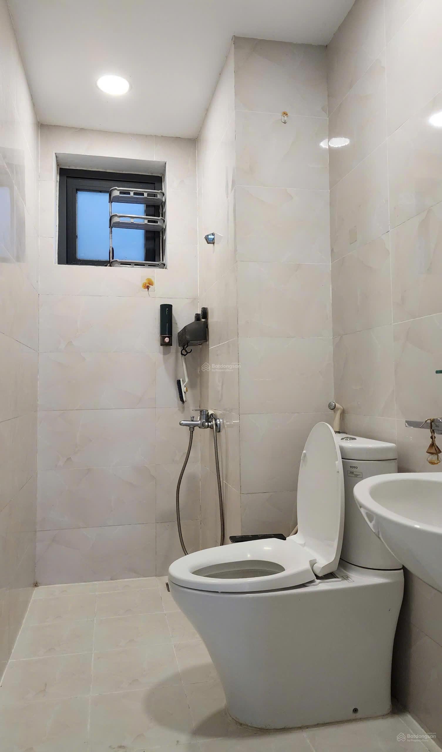 HOT. Bán căn hộ đẹp Calla Garden, Nguyễn Văn Linh 3PN 2WC dt 100m2 giá 4,05 tỷ.