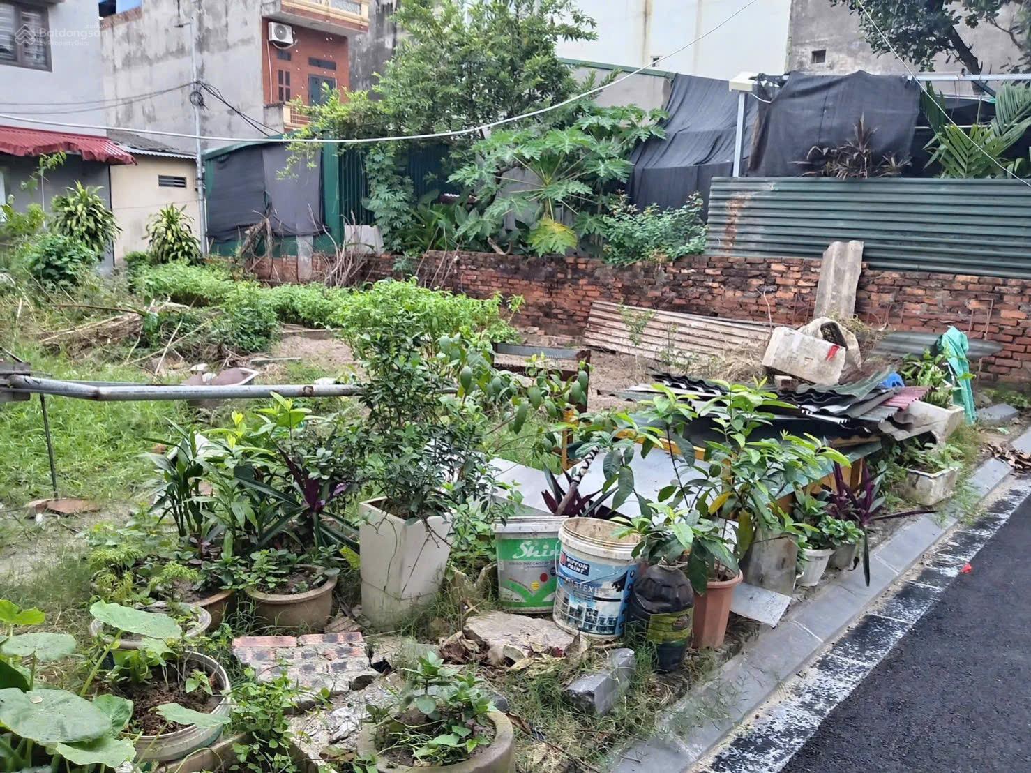 BÁN ĐẤT ĐÔNG TRÙ  KHU DÂN CƯ ĐÁNG SỐNG