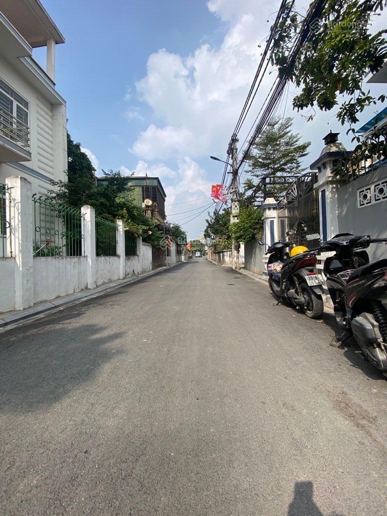 BÁN ĐẤT ĐÔNG TRÙ  KHU DÂN CƯ ĐÁNG SỐNG