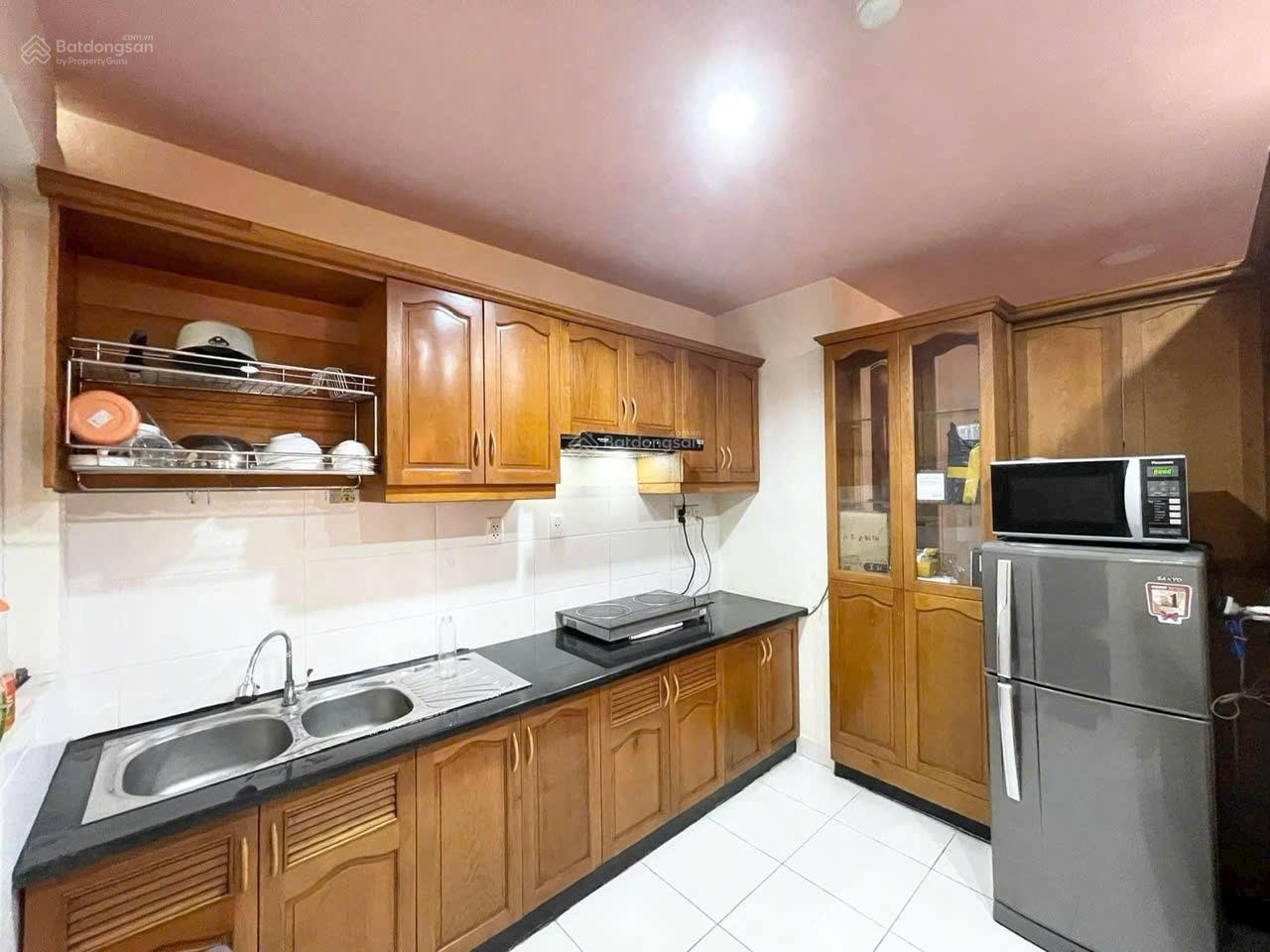 Bán căn hộ Amber Court 94m2, KDC D2D, sổ sẵn, full nội thất, chỉ 2 tỷ 950