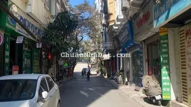 Bán nhà Kim Mã - Đê La Thành - ô tô VF3 đỗ cửa - kinh doanh - 28/35m2 - 5tầng - hơn 9 tỷ