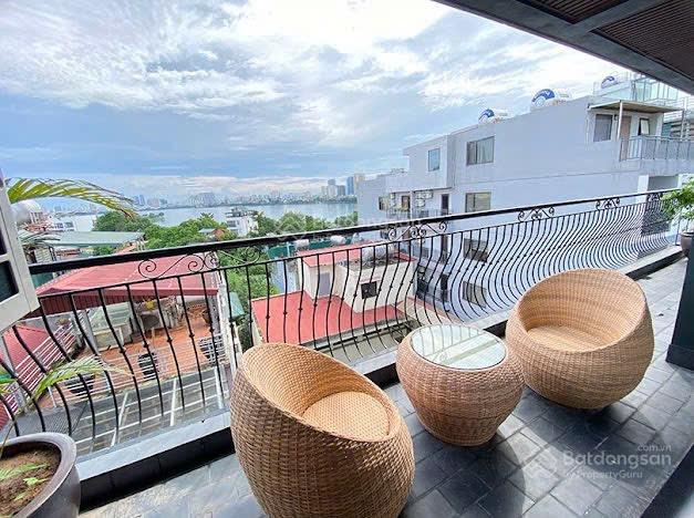 Chính chủ bán toà Apartment View hồ, gara. Vị trí đắc địa lõi Tây Hồ. Dòng tiền ~ 180 triệu/tháng