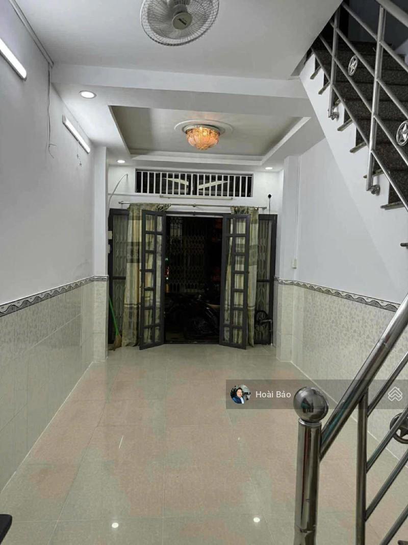 Giáp Quận 6 - Tân Hòa Đông, 3.58 tỷ - 4 tầng, 3PN 3WC, hẻm thông Bình Trị Đông Giáp Quận 6 - Tân Hòa Đông, 3.58 tỷ - 4 tầng, 3PN 3WC, hẻm thông Bình Trị Đông