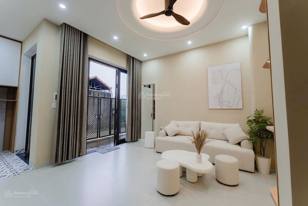 Nhà 2 tầng Full nội thất KQH Ngọc Anh gần đường chính Phạm Văn Đồng