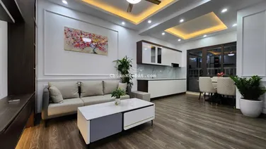 Chính chủ bán Gấp căn 42m, 2PN, 1VS giá nhỉnh 2,4x tỷ tòa CT2 Nam Xa La, Hà Đông. Full nội thất