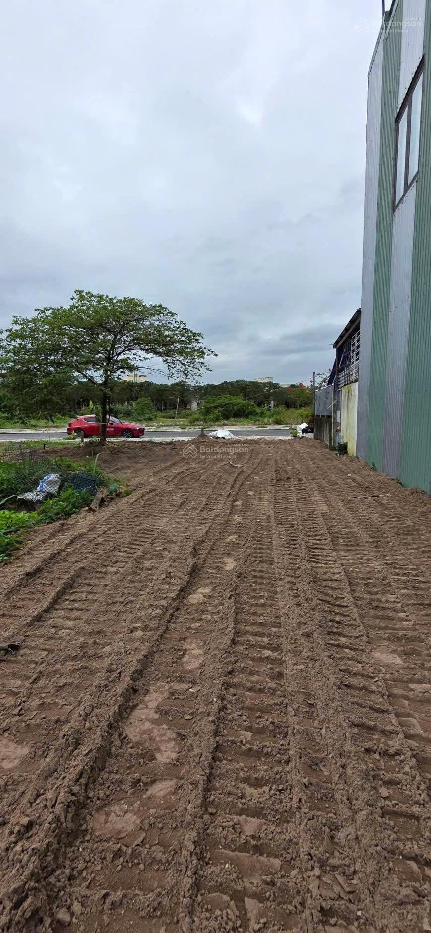 Đường 10m5 Hồ Tùng Mậu nối dài - Trung tâm Phường Hòa Minh - Vị trí thuận tiện