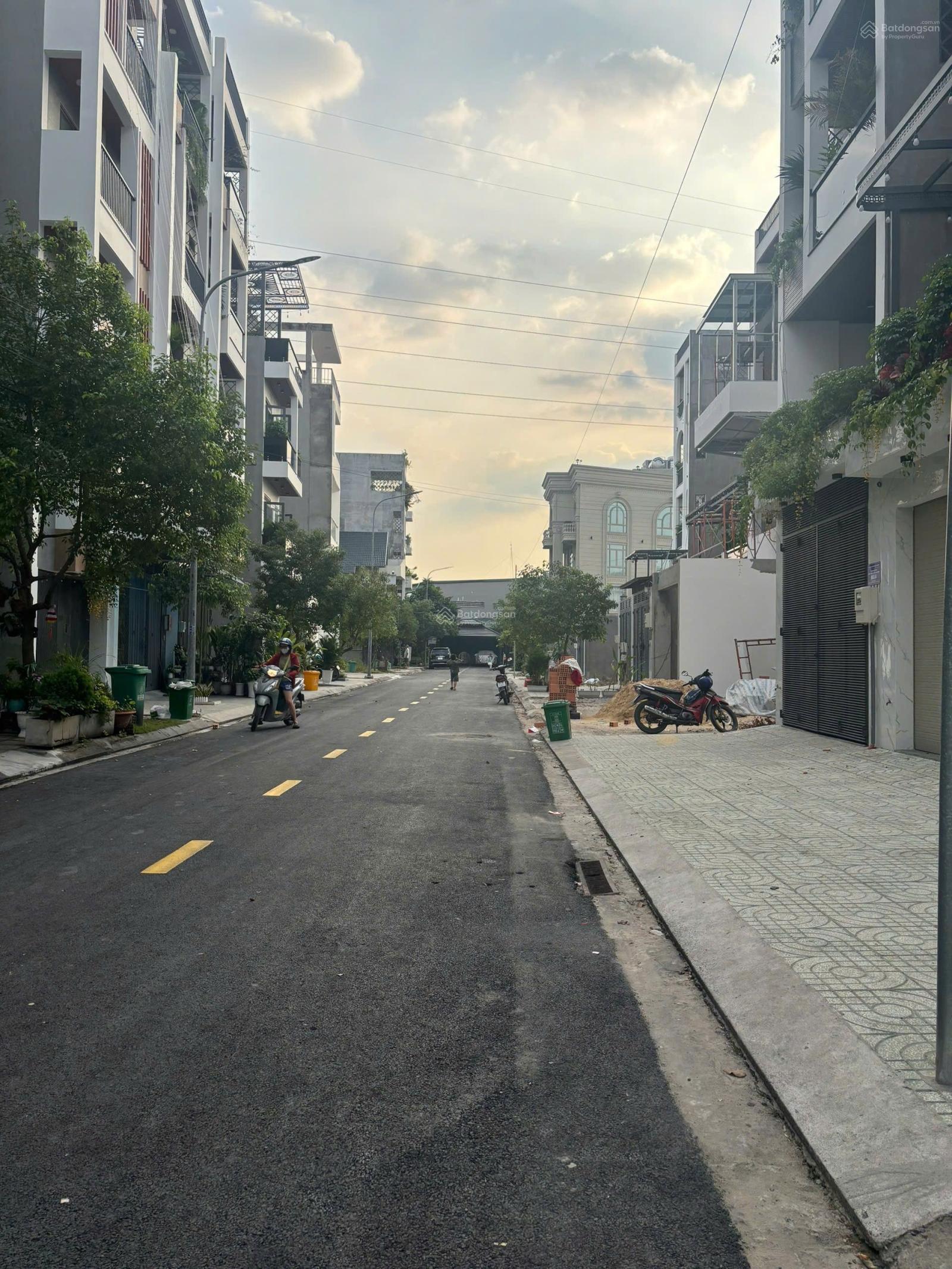 Đất đẹp TX21, 4x28m full thổ cư đường nhựa khu đồng bộ 12m