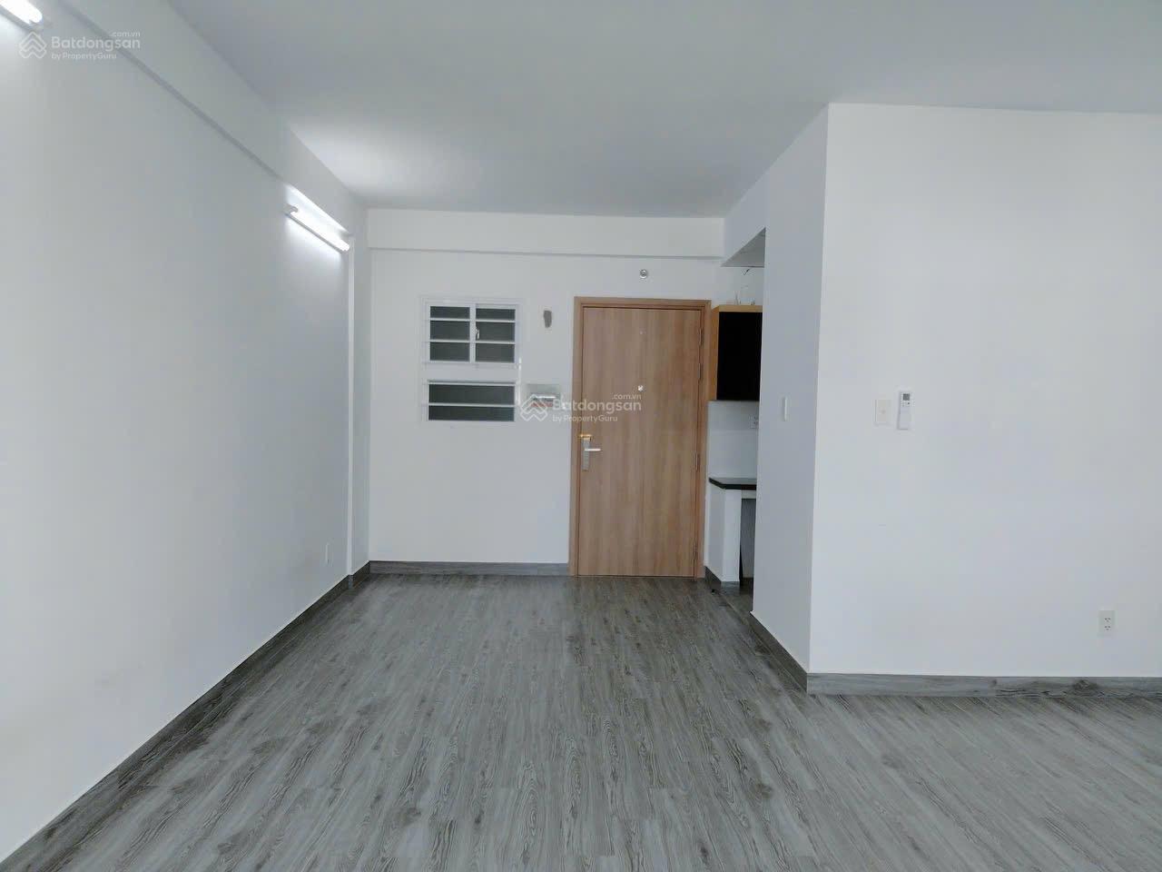 Bán căn hộ 38m2 Nam Long - Hồng Phát, sổ hồng, thang máy, Tây Nam, view đường phố, cầu Cần Thơ