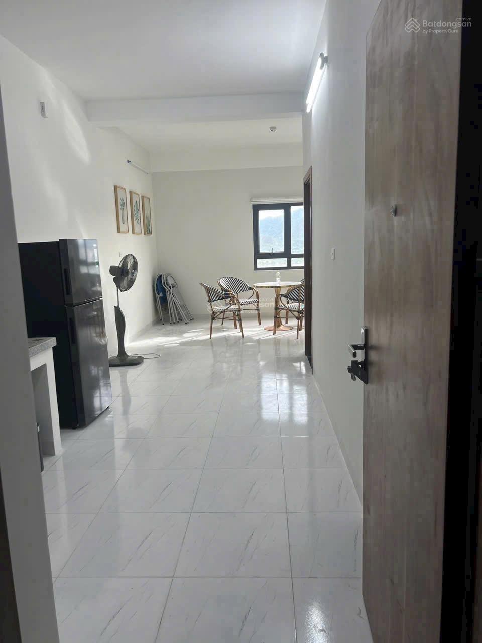 Bán căn hộ SSH , 45m2 giá cực chất 1,7 tỷ.