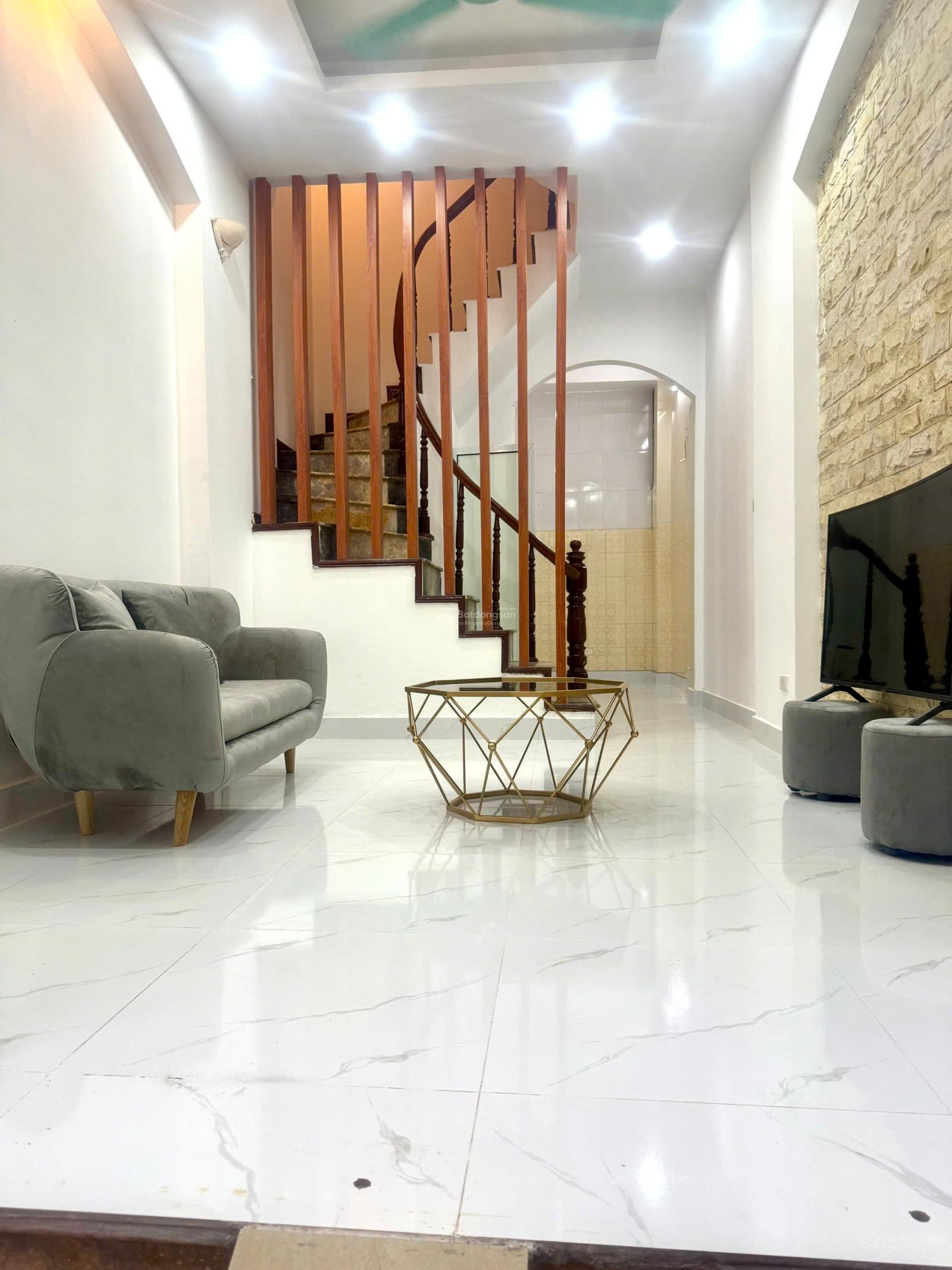 Bán nhà trong khu đông ngạc bắc từ liêm DTSĐ 35M x 5T,MT3,6M,GIÁ 7,2 TỶ.LH 0936 011 ***