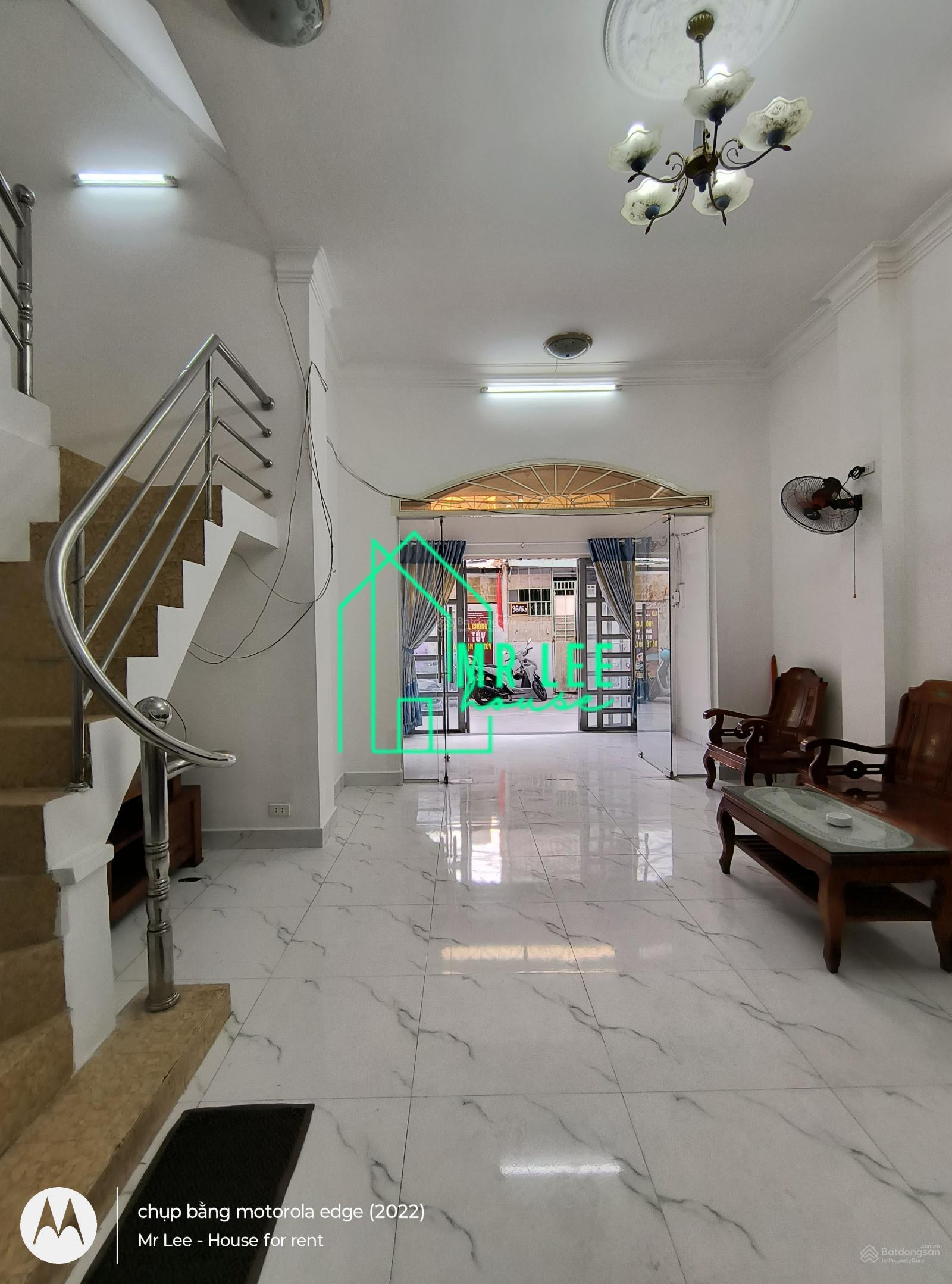 Hẻm xe hơi đường Đỗ Nhuận gần Aeon Tân Phú 3 tầng 3PN - 3WC có nội thất