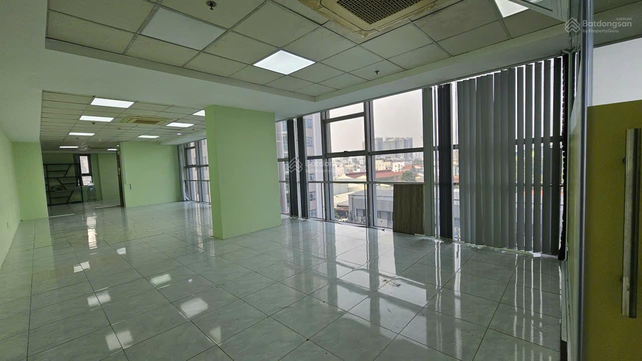 Văn phòng Luxcity 528 Huỳnh Tấn Phát 126m2 giá 16tr/tháng còn thương lượng.LH 0909 448 *** Thu Hiền