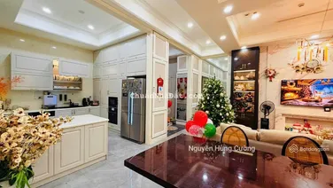 Cho thuê căn penthouse Sunshine Garden 188m2 full đồ đẹp giá 24tr5 - E Cường 0976 044 ***