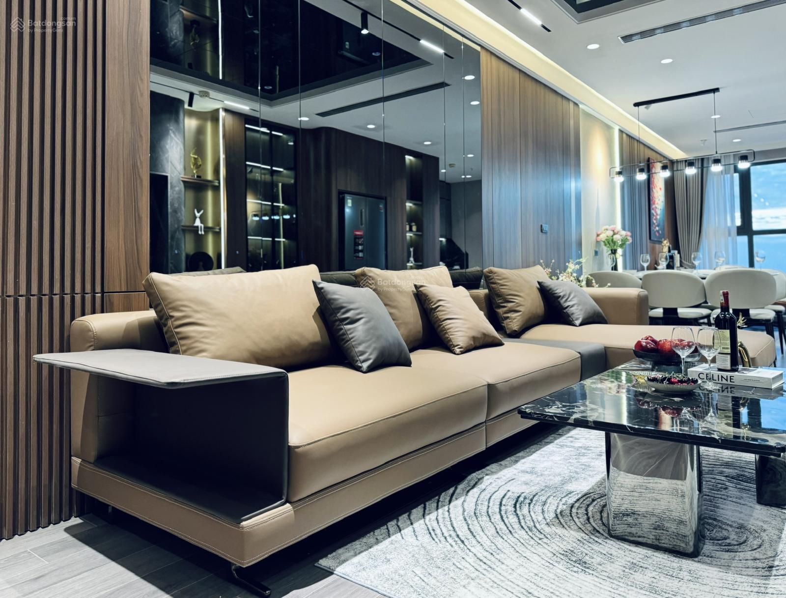 Nhà em bán căn hộ 89m2, 2 phòng ngủ tòa AZ Lâm Viên 107 Nguyễn Phong Sắc.LH 0888 486 ***