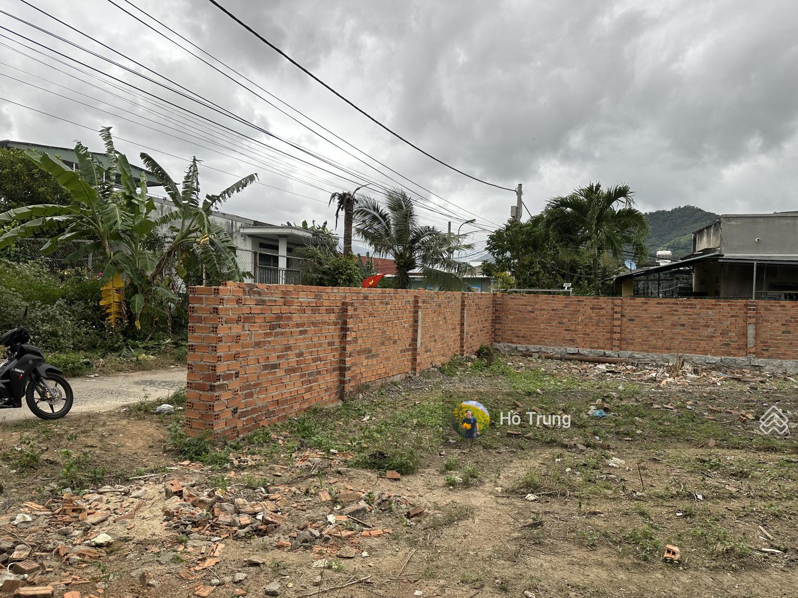 BÁN LÔ ĐẤT VIP TẠI HẺM Ô TO NGUYỄN XIỂN, VĨNH PHƯƠNG-530M2, NGANG 20m. Giá 14triệu/m2