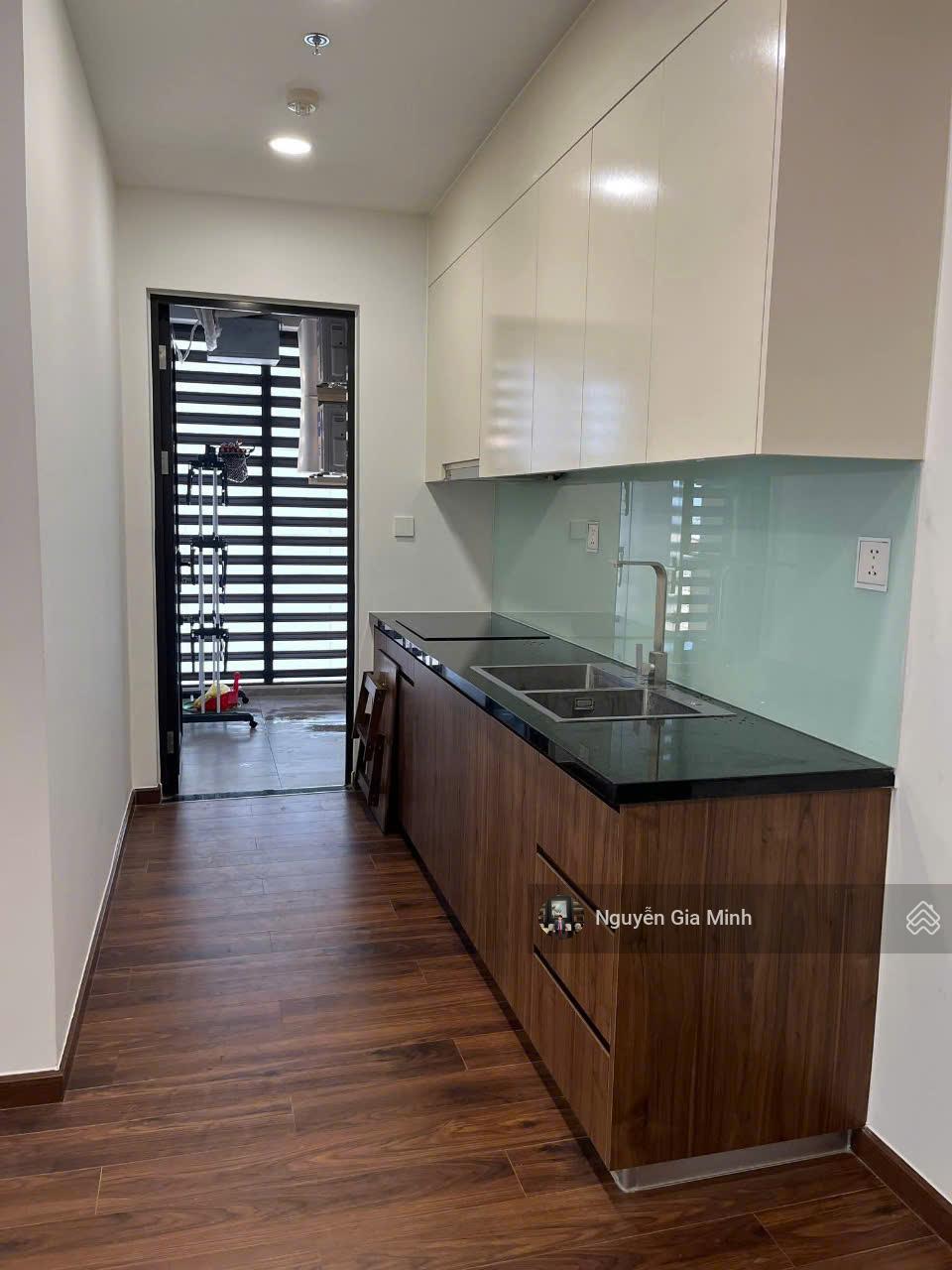 Cho thuê 2PN 2WC Chung cư Akari Phase 2 - sẵn bếp rèm giàn phơi - giá 11 triệu nhà mới - free PQL