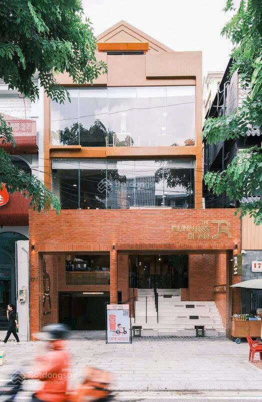 CHO THUÊ NHÀ MT PHAN XÍCH LONG, P2, Q.PHÚ NHUẬN  DT 8x16m HẦM TRỆT 3 LẦU  GIÁ 140tr