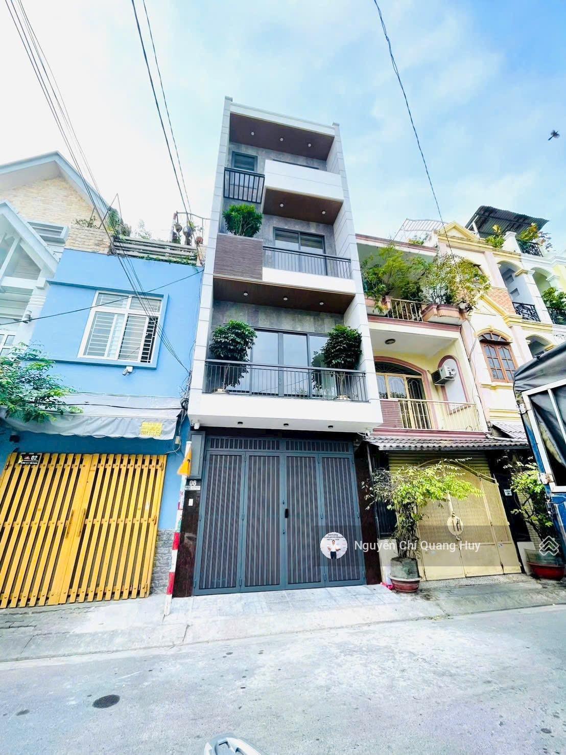 Nhà Phố Hiện Đại Dân Trí Cao - Khu Cư Xá Ngân Hàng Quận 7 - Đường số rộng 12m có vỉa hè Giá 17,8 tỷ Nhà Phố Hiện Đại Dân Trí Cao - Khu Cư Xá Ngân Hàng Quận 7 - Đường số rộng 12m có vỉa hè Giá 17,8 tỷ