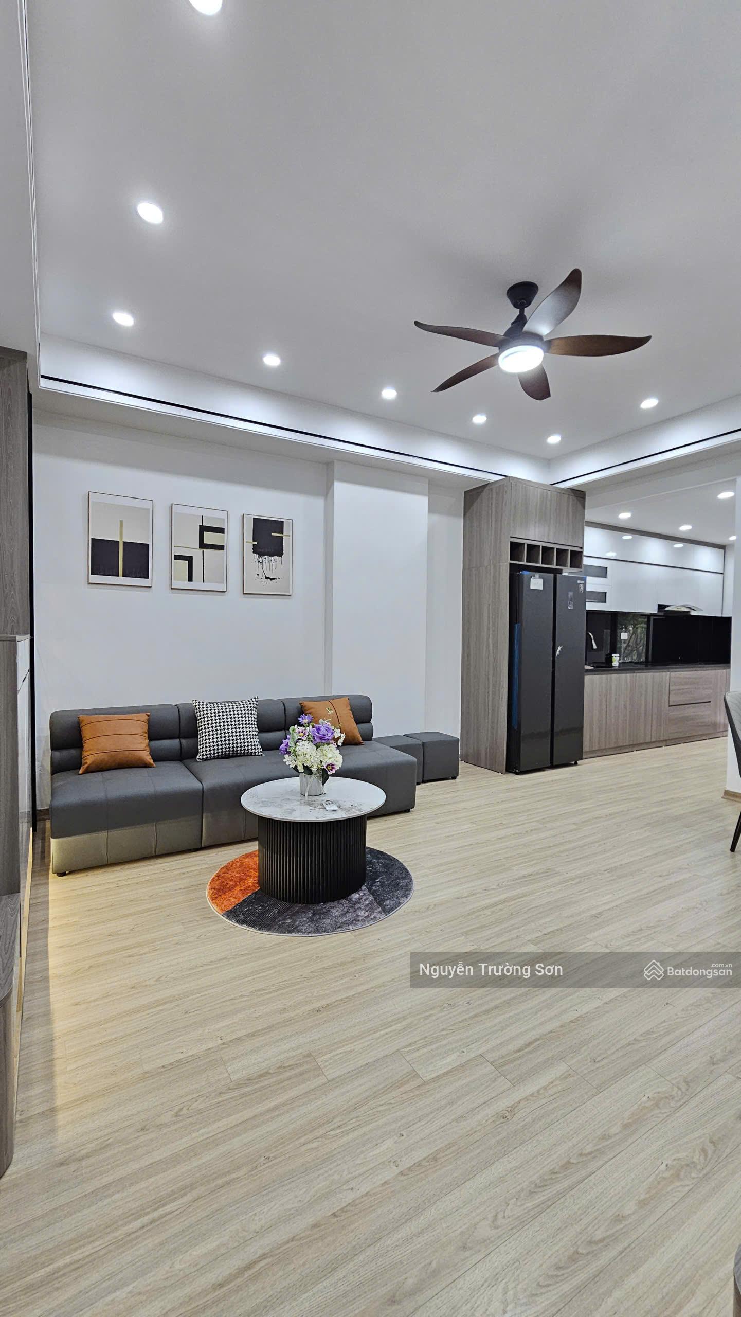 Nơ 4A Bán đảo Linh Đàm | căn 3PN tầng thấp, sổ đỏ