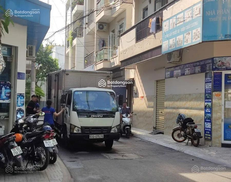 Nhà ngon, giá tốt nhất khu vực, HXH Nguyễn Đình Chính, 4,5x24m, nở hậu; 110m2, 5 tầng, chỉ 16,5 tỷ