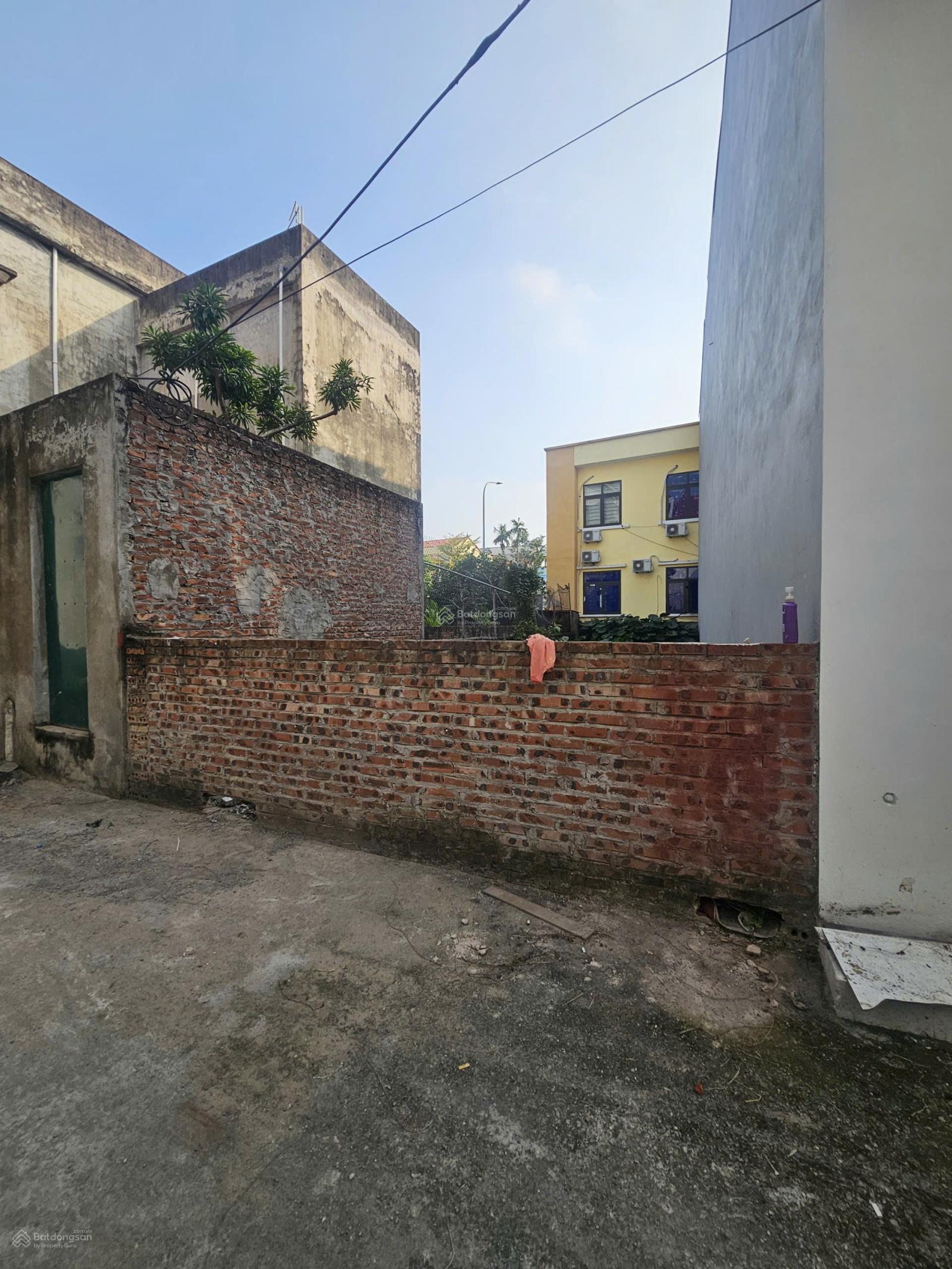 Anh trưởng thôn Chương Mỹ cần bán lô đất đẹp ở Lam Điền ôtô tránh đường thông gần phố 81m nhỉnh 2tỷ