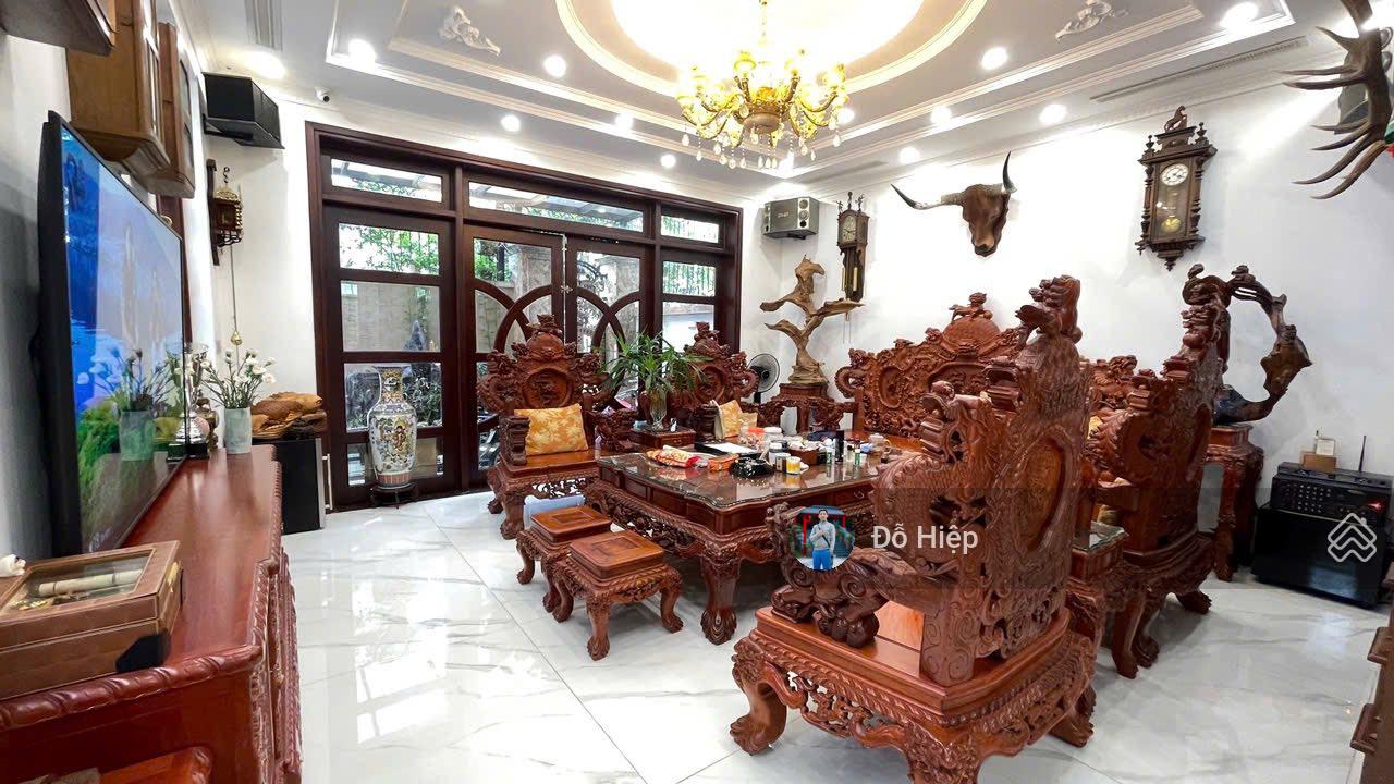 RẺ NHẤT! BIỆT THỰ LINH ĐÀM 180M  CHỈ 52.5 TỶ