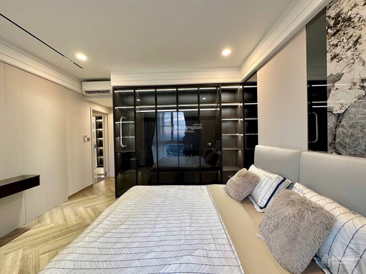 Cần cho thuê căn hộ cao cấp Midtown - PMH - Q7 nhà đẹp, giá rẻ. LH: 0917 300 *** Em Hằng Cần cho thuê căn hộ cao cấp Midtown - PMH - Q7 nhà đẹp, giá rẻ. LH: 0917 300 *** Em Hằng