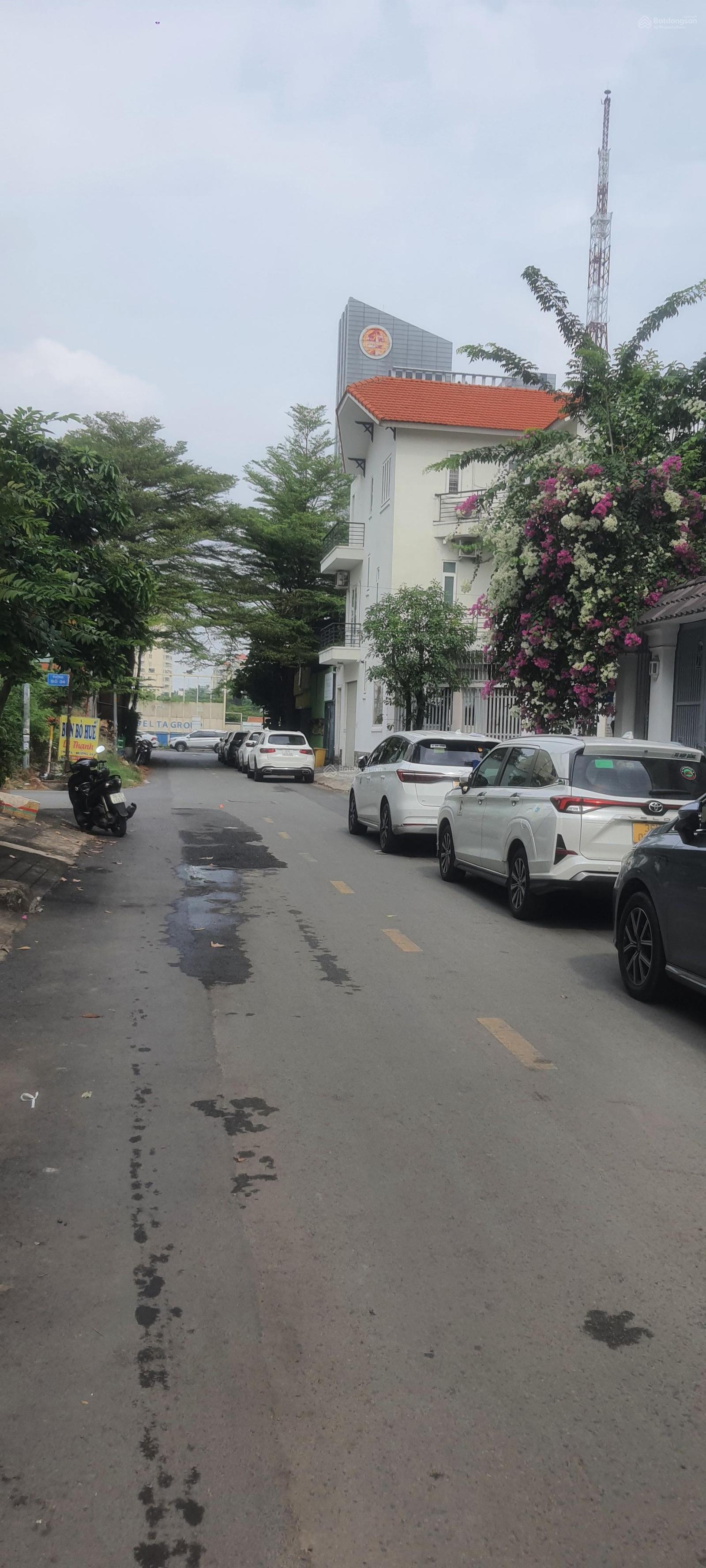 Biệt thự An Phú An Khánh Quận 2, DT; 10x20, trệt 2 lầu, giá 45 tỷ